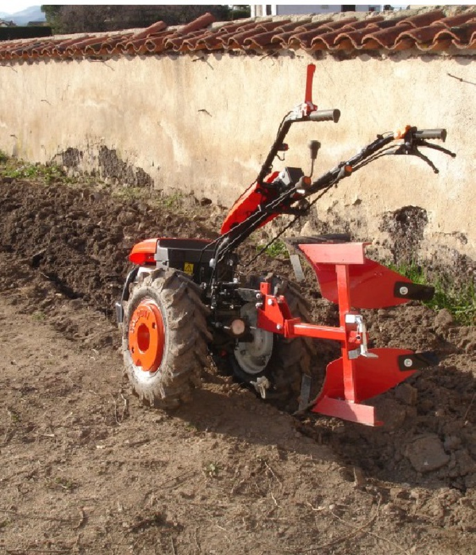 Motoculteur charrue à socle réversible 7CV 170KG